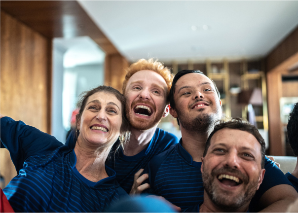 happy-group-of-friends